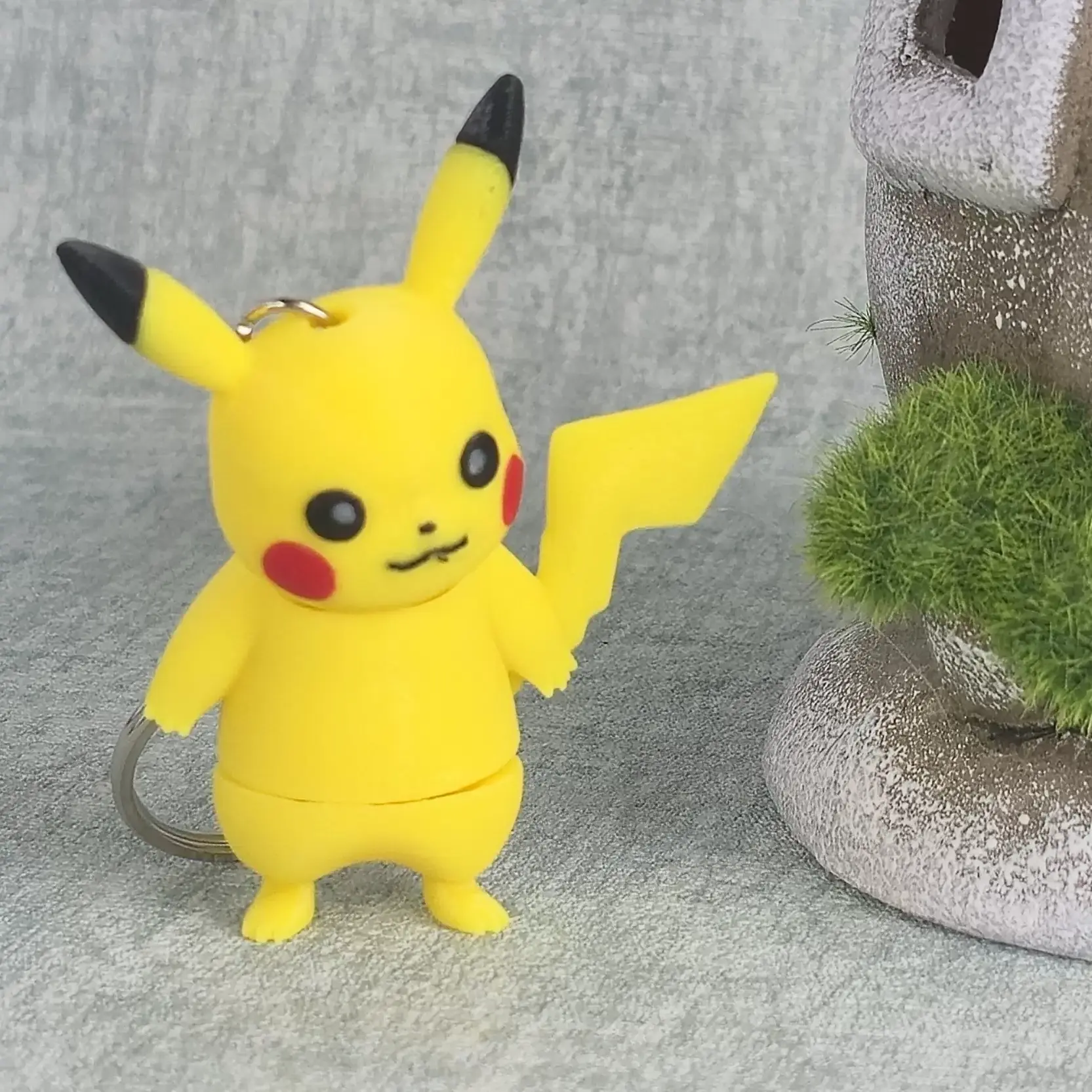 3Д брелок Pikachu покемон 5,5х6,5см, Цвет Жёлтый
